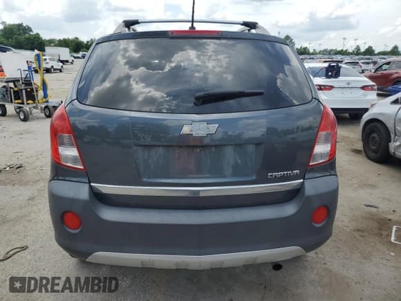 ✅ 2013 Chevrolet Captiva Sport LS • VIN: 3GNAL2EKXDS584320 • Lot: 61982545. Wystawiony na Copart z przebiegiem 201 365 mil. Bezpłatny archiwum sprzedaży aukcyjnych z USA i szczegółowy raport historii pojazdu na DreamBid. Zdjęcie 6.