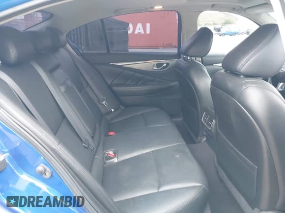 ✅ 2014 Infiniti Q50 • VIN: JN1BV7AP6EM689012 • Lot: 42063216. Listed on IAAI with 114,785 mi. Free auction sales archive from the USA and detailed vehicle history report at DreamBid. Image 8.