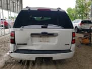 ✅ 2008 Ford Explorer XLT • VIN: 1FMEU73898UA88356 • Lot: 55134905. Wystawiony na Copart z przebiegiem 262 882 mil. Bezpłatny archiwum sprzedaży aukcyjnych z USA i szczegółowy raport historii pojazdu na DreamBid. Zdjęcie 6.