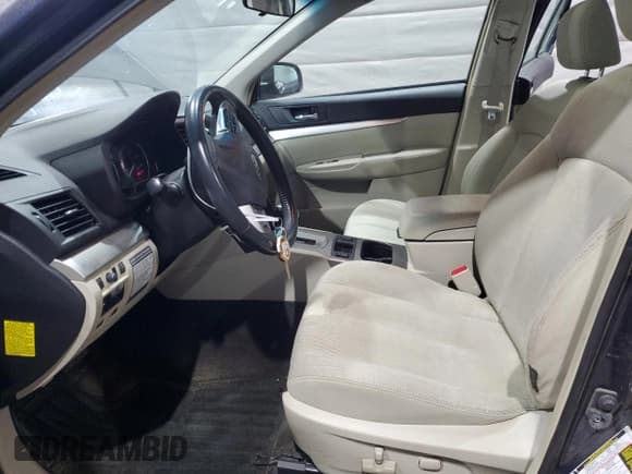 ✅ 2012 Subaru Legacy Special Sports • VIN: 4S3BMBH68C3035101 • Лот: 70824765. Опубликован ранее на Copart с пробегом 232 054 миль. Бесплатный доступ к архиву аукционных продаж из США и подробный отчёт об истории автомобиля на DreamBid. Изображение 7.