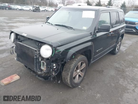 ✅ 2017 Jeep Patriot Latitude • VIN: 1C4NJRFB4HD128150 • Lot: 41705074. Listed on IAAI with 95,290 mi. Free auction sales archive from the USA and detailed vehicle history report at DreamBid. Image 18.