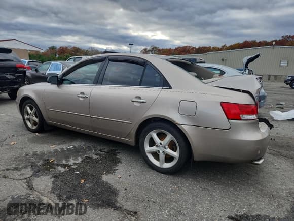 ✅ 2006 Hyundai Sonata GLS • VIN: 5NPEU46FX6H138332 • Лот: 90682625. Опубликован ранее на Copart с пробегом 134 650 миль. Бесплатный доступ к архиву аукционных продаж из США и подробный отчёт об истории автомобиля на DreamBid. Изображение 2.