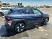 2024 Hyundai Kona SEL z VIN KM8HB3AB1RU097130, wystawiony jako Copart lot #67791975 z przebiegiem 31 837 mil mil oraz Szkoda całkowita • Salvage title. Historia ofert i sprzedaży dostępna na DreamBid. Obrazek 3.