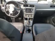 ✅ 2015 Volkswagen Golf TSI S • VIN: 3VW217AU5FM021722 • Lot: 71365315. Wystawiony na Copart z przebiegiem 107 392 mil. Bezpłatny archiwum sprzedaży aukcyjnych z USA i szczegółowy raport historii pojazdu na DreamBid. Zdjęcie 8.