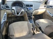 ✅ 2013 Hyundai Accent GLS • VIN: KMHCT4AE1DU585123 • Lot: 69931654. Wystawiony na Copart z przebiegiem 166 161 mil. Bezpłatny archiwum sprzedaży aukcyjnych z USA i szczegółowy raport historii pojazdu na DreamBid. Zdjęcie 8.