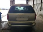 ✅ 2005 Dodge Caravan SXT • VIN: 2D4GP44L95R240475 • Лот: 86502335. Опубликован ранее на Copart с пробегом 124 710 миль. Бесплатный доступ к архиву аукционных продаж из США и подробный отчёт об истории автомобиля на DreamBid. Изображение 6.