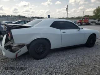 ✅ 2013 Dodge Challenger SXT • VIN: 2C3CDYAG7DH517779 • Lot: 70647364. Wystawiony na Copart z przebiegiem 208 186 mil. Bezpłatny archiwum sprzedaży aukcyjnych z USA i szczegółowy raport historii pojazdu na DreamBid. Zdjęcie 3.