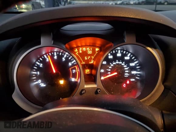 ✅ 2015 Nissan Juke SV • VIN: JN8AF5MR9FT510562 • Lot: 93573515. Listed on Copart with 219,151 mi. Free auction sales archive from the USA and detailed vehicle history report at DreamBid. Image 9.