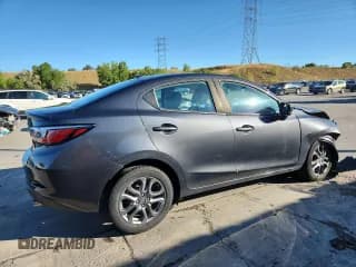 ✅ 2019 Toyota Yaris LE • VIN: 3MYDLBYV7KY505421 • Lot: 81595095. Listed on Copart with 106,556 mi. Free auction sales archive from the USA and detailed vehicle history report at DreamBid. Image 3.