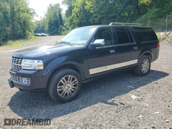 ✅ 2013 Lincoln Navigator • VIN: 5LMJJ3J54DEL03457 • Lot: 70335925. Listed on Copart with 204,006 mi. Free auction sales archive from the USA and detailed vehicle history report at DreamBid. Image 1.