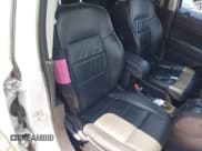 ✅ 2017 Jeep Patriot 75th Anniversary • VIN: 1C4NJRAB3HD188413 • Lot: 42461102. Wystawiony na IAAI z przebiegiem 118 284 mil. Bezpłatny archiwum sprzedaży aukcyjnych z USA i szczegółowy raport historii pojazdu na DreamBid. Zdjęcie 5.