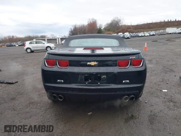 ✅ 2013 Chevrolet Camaro LT • VIN: 2G1FC3D32D9205069 • Lot: 41931863. Wystawiony na IAAI z przebiegiem 75 244 mil. Bezpłatny archiwum sprzedaży aukcyjnych z USA i szczegółowy raport historii pojazdu na DreamBid. Zdjęcie 17.