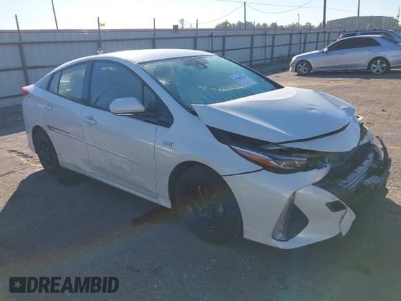 ✅ 2017 Toyota Prius Advanced • VIN: JTDKARFP0H3025277 • Lot: 43606179. Listed on IAAI with 93,334 mi. Free auction sales archive from the USA and detailed vehicle history report at DreamBid. Image 1.