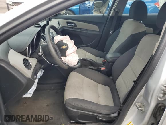 ✅ 2015 Chevrolet Cruze LS • VIN: 1G1PA5SH5F7211165 • Lot: 89738025. Listed on Copart with 158,344 mi. Free auction sales archive from the USA and detailed vehicle history report at DreamBid. Image 7.