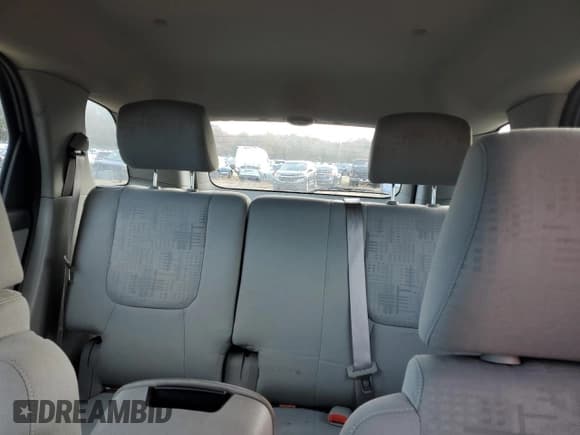 ✅ 2005 Chevrolet Equinox LS • VIN: 2CNDL13F556060154 • Лот: 80928354. Опубликован ранее на Copart с пробегом 172 645 миль. Бесплатный доступ к архиву аукционных продаж из США и подробный отчёт об истории автомобиля на DreamBid. Изображение 10.