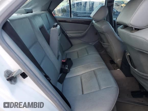 ✅ 1998 Mercedes-Benz C 230/260/280/320 • VIN: WDBHA29G0WF679266 • Лот: 86760014. Опубликован ранее на Copart с пробегом 253 165 миль. Бесплатный доступ к архиву аукционных продаж из США и подробный отчёт об истории автомобиля на DreamBid. Изображение 10.