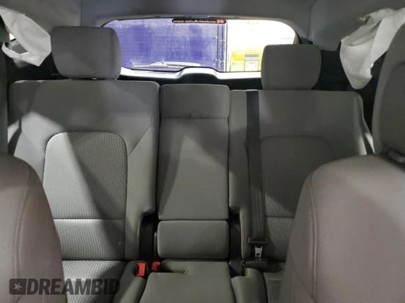 ✅ 2014 Hyundai Santa Fe • VIN: 5XYZTDLB4EG156448 • Lot: 44068115. Wystawiony na Copart z przebiegiem 111 033 mil. Bezpłatny archiwum sprzedaży aukcyjnych z USA i szczegółowy raport historii pojazdu na DreamBid. Zdjęcie 10.