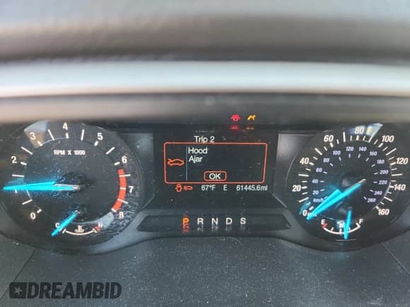 ✅ 2015 Ford Fusion SE • VIN: 3FA6P0H71FR249137 • Lot: 92880365. Wystawiony na Copart z przebiegiem 61 445 mil. Bezpłatny archiwum sprzedaży aukcyjnych z USA i szczegółowy raport historii pojazdu na DreamBid. Zdjęcie 9.