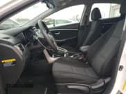 ✅ 2013 Hyundai Elantra • VIN: KMHD35LE2DU153650 • Лот: 85396225. Опубликован ранее на Copart с пробегом 166 571 миль. Бесплатный доступ к архиву аукционных продаж из США и подробный отчёт об истории автомобиля на DreamBid. Изображение 7.