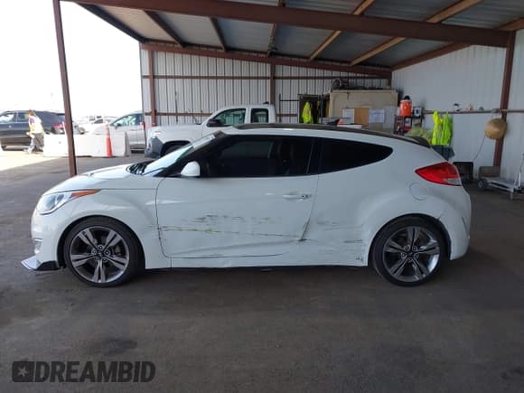 ✅ 2012 Hyundai Veloster w/Gray Int • VIN: KMHTC6AD0CU060801 • Lot: 41881077. Wystawiony na IAAI z przebiegiem 113 912 mil. Bezpłatny archiwum sprzedaży aukcyjnych z USA i szczegółowy raport historii pojazdu na DreamBid. Zdjęcie 14.