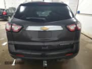 ✅ 2014 Chevrolet Traverse LS • VIN: 1GNKRFKD2EJ281423 • Lot: 70207594. Wystawiony na Copart z przebiegiem 270 101 mil. Bezpłatny archiwum sprzedaży aukcyjnych z USA i szczegółowy raport historii pojazdu na DreamBid. Zdjęcie 6.