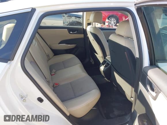 ✅ 2019 Honda Clarity • VIN: JHMZC5F18KC002087 • Lot: 43846306. Listed on IAAI with 158,958 mi. Free auction sales archive from the USA and detailed vehicle history report at DreamBid. Image 8.