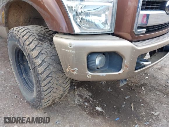 ✅ 2012 Ford F-250 XL • VIN: 1FT7W2B66CEA77425 • Lot: 43636705. Wystawiony na IAAI z przebiegiem 222 286 mil. Bezpłatny archiwum sprzedaży aukcyjnych z USA i szczegółowy raport historii pojazdu na DreamBid. Zdjęcie 6.