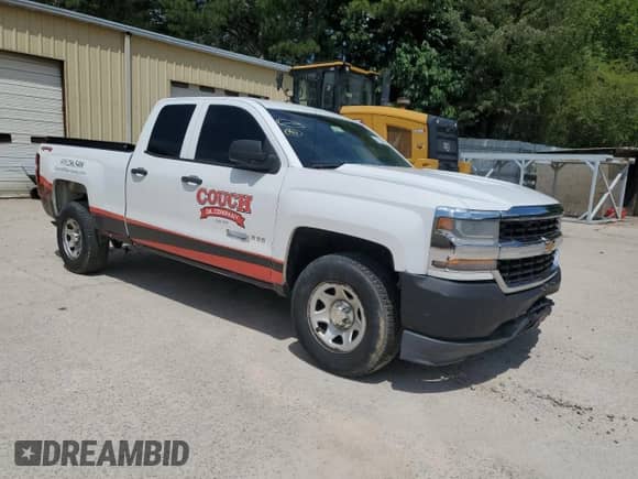 2016 Chevrolet Silverado 1500 Work Truck with VIN 1GCVKNEH1GZ119564, listed as a Copart auction lot 61158615 with 197,731 mi miles and Salvage title. Bid and sale history available at DreamBid. Image 4.