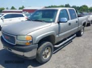 ✅ 2002 GMC Sierra 2500HD SLE • VIN: 1GTHK23112F233463 • Lot: 42576849. Wystawiony na IAAI z przebiegiem 391 992 mil. Bezpłatny archiwum sprzedaży aukcyjnych z USA i szczegółowy raport historii pojazdu na DreamBid. Zdjęcie 17.