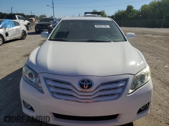 ✅ 2011 Toyota Camry LE • VIN: 4T4BF3EK1BR149730 • Лот: 84567765. Опубликован ранее на Copart с пробегом 176 170 миль. Бесплатный доступ к архиву аукционных продаж из США и подробный отчёт об истории автомобиля на DreamBid. Изображение 5.