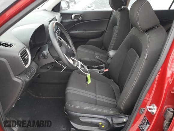 ✅ 2022 Hyundai Venue Limited • VIN: KMHRC8A32NU185220 • Lot: 88244625. Listed on Copart with 35,939 mi. Free auction sales archive from the USA and detailed vehicle history report at DreamBid. Image 7.