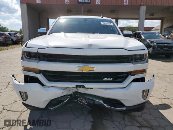 ✅ 2018 Chevrolet Silverado 1500 LT • VIN: 3GCUKRECXJG154828 • Лот: 59023224. Опубликован ранее на Copart с пробегом 110 406 миль. Бесплатный доступ к архиву аукционных продаж из США и подробный отчёт об истории автомобиля на DreamBid. Изображение 5.