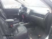 ✅ 2019 Mitsubishi Outlander ES • VIN: JA4AZ3A38KZ015116 • Lot: 43447252. Listed on IAAI with 93,264 mi. Free auction sales archive from the USA and detailed vehicle history report at DreamBid. Image 5.