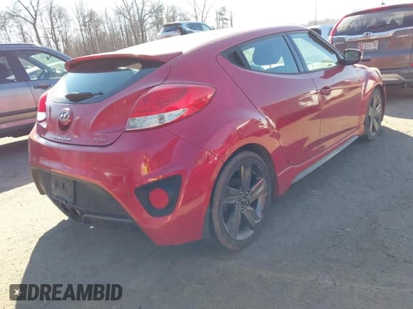 ✅ 2014 Hyundai Veloster Turbo • VIN: KMHTC6AE3EU194438 • Lot: 41635664. Wystawiony na IAAI z przebiegiem 124 054 mil. Bezpłatny archiwum sprzedaży aukcyjnych z USA i szczegółowy raport historii pojazdu na DreamBid. Zdjęcie 4.