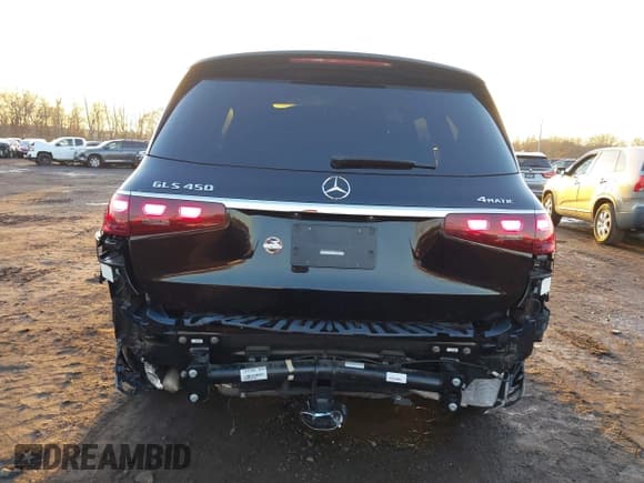 ✅ 2025 Mercedes-Benz GLS 450 • VIN: 4JGFF5KE1SB296387 • Lot: 43719840. Wystawiony na IAAI z przebiegiem 7 534 mil. Bezpłatny archiwum sprzedaży aukcyjnych z USA i szczegółowy raport historii pojazdu na DreamBid. Zdjęcie 16.