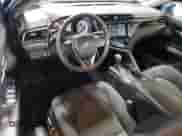 2019 Toyota Camry LE z VIN 4T1B11HK9KU223243, wystawiony jako Copart lot #86264145 z przebiegiem 120 090 mil mil oraz Szkoda całkowita • Salvage title. Historia ofert i sprzedaży dostępna na DreamBid. Obrazek 8.