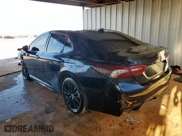 ✅ 2021 Toyota Camry Hybrid XSE • VIN: 4T1K31AK5MU029106 • Лот: 90047715. Опубликован ранее на Copart с пробегом 31 922 миль. Бесплатный доступ к архиву аукционных продаж из США и подробный отчёт об истории автомобиля на DreamBid. Изображение 2.