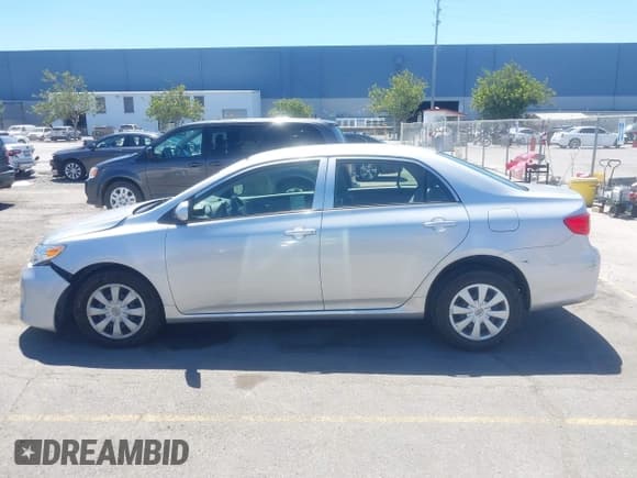 ✅ 2012 Toyota Corolla L • VIN: JTDBU4EE5C9172243 • Lot: 42922737. Listed on IAAI with 138,552 mi. Free auction sales archive from the USA and detailed vehicle history report at DreamBid. Image 15.