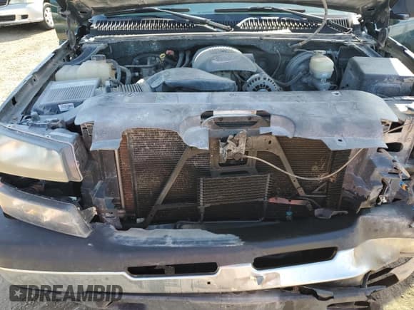 ✅ 2005 Chevrolet Silverado 1500 LS • VIN: 2GCEK13T251196546 • Lot: 85665735. Listed on Copart with 194,654 mi. Free auction sales archive from the USA and detailed vehicle history report at DreamBid. Image 11.