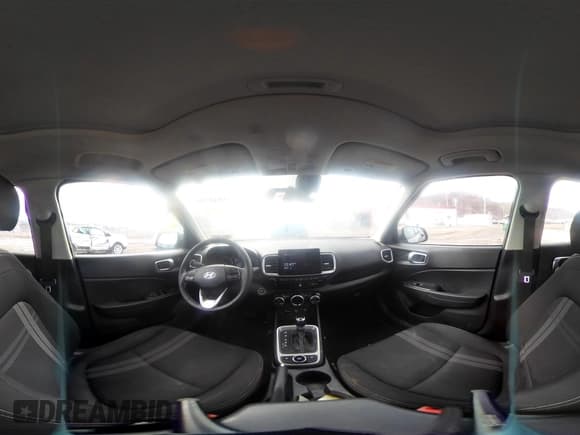 ✅ 2021 Hyundai Venue SEL • VIN: KMHRC8A36MU128047 • Lot: 41643799. Wystawiony na IAAI z przebiegiem 29 078 mil. Bezpłatny archiwum sprzedaży aukcyjnych z USA i szczegółowy raport historii pojazdu na DreamBid. Zdjęcie 19.