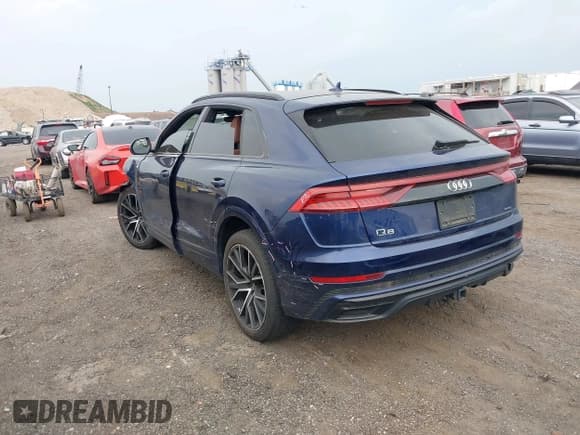 ✅ 2020 Audi Q8 Premium Plus • VIN: WA1EVBF16LD001650 • Lot: 42849728. Listed on IAAI with 57,680 mi. Free auction sales archive from the USA and detailed vehicle history report at DreamBid. Image 3.