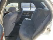 ✅ 2000 Mercury Grand Marquis GS • VIN: 2MEFM74W4YX662746 • Lot: 62008775. Wystawiony na Copart z przebiegiem 217 300 mil. Bezpłatny archiwum sprzedaży aukcyjnych z USA i szczegółowy raport historii pojazdu na DreamBid. Zdjęcie 10.