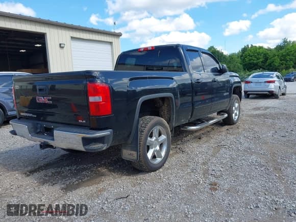 ✅ 2019 GMC Sierra 1500 SLE • VIN: 2GTV2MEC5K1138134 • Lot: 42342789. Wystawiony na IAAI z przebiegiem Nie podano. Bezpłatny archiwum sprzedaży aukcyjnych z USA i szczegółowy raport historii pojazdu na DreamBid. Zdjęcie 4.