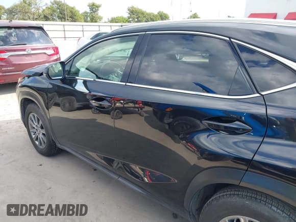 ✅ 2019 Lexus NX 300 F Sport • VIN: JTJYARBZ0K2153451 • Лот: 43134068. Опубликован ранее на IAAI с пробегом 70 011 миль. Бесплатный доступ к архиву аукционных продаж из США и подробный отчёт об истории автомобиля на DreamBid. Изображение 14.