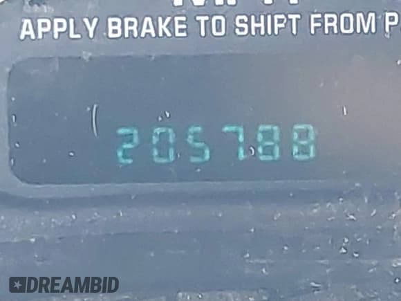 ✅ 2002 GMC Yukon SLT • VIN: 1GKEK13T32R232154 • Lot: 42593059. Listed on IAAI with 205,788 mi. Free auction sales archive from the USA and detailed vehicle history report at DreamBid. Image 15.