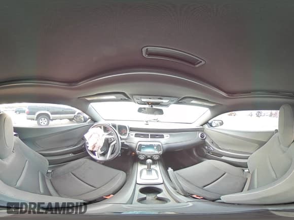 ✅ 2015 Chevrolet Camaro LT • VIN: 2G1FD1E34F9238139 • Lot: 85376515. Wystawiony na Copart z przebiegiem 45 287 mil. Bezpłatny archiwum sprzedaży aukcyjnych z USA i szczegółowy raport historii pojazdu na DreamBid. Zdjęcie 14.