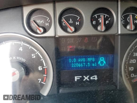 ✅ 2010 Ford F-150 XL • VIN: 1FTFW1EV2AFC00699 • Lot: 60511295. Listed on Copart with 220,667 mi. Free auction sales archive from the USA and detailed vehicle history report at DreamBid. Image 9.