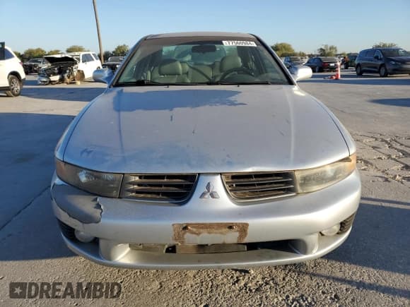 ✅ 2003 Mitsubishi Galant ES • VIN: 4A3AA46H13E052540 • Lot: 77560984. Wystawiony na Copart z przebiegiem 89 173 mil. Bezpłatny archiwum sprzedaży aukcyjnych z USA i szczegółowy raport historii pojazdu na DreamBid. Zdjęcie 5.