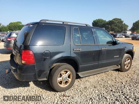 ✅ 2004 Ford Explorer XLT • VIN: 1FMDU63W94UA01005 • Lot: 62083795. Wystawiony na Copart z przebiegiem 273 342 mil. Bezpłatny archiwum sprzedaży aukcyjnych z USA i szczegółowy raport historii pojazdu na DreamBid. Zdjęcie 3.