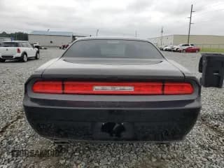 ✅ 2014 Dodge Challenger SXT • VIN: 2C3CDYAG3EH195305 • Lot: 70958424. Wystawiony na Copart z przebiegiem 145 921 mil. Bezpłatny archiwum sprzedaży aukcyjnych z USA i szczegółowy raport historii pojazdu na DreamBid. Zdjęcie 6.